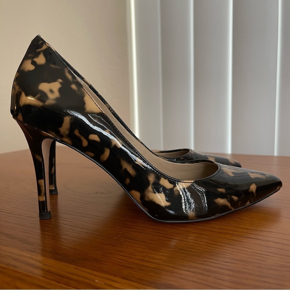 Ann Taylor Mila Tortoiseshell Print Pumps Size 6